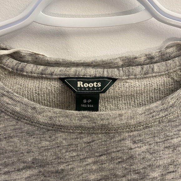 Cropped Roots Crew Neck - Picture 4 of 4